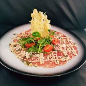 carpaccio met truffelmayonaise